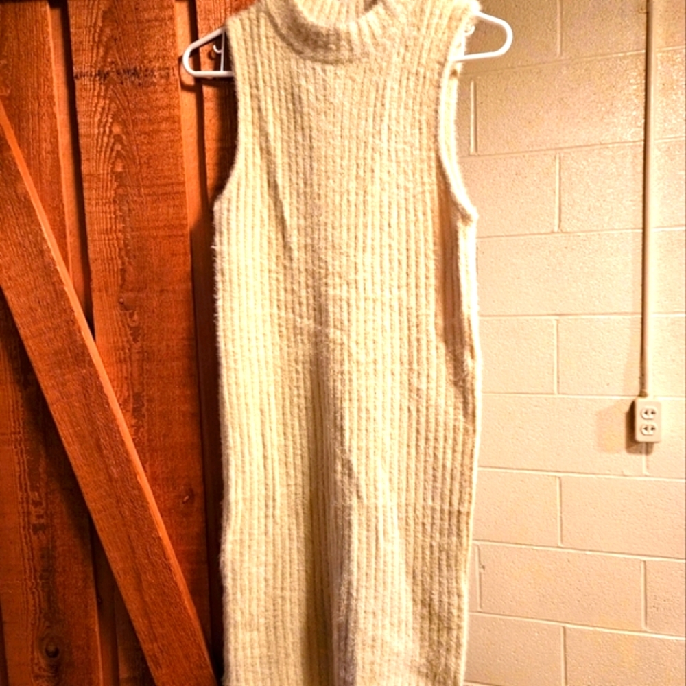 Sweater Dress In Ivory. Size Large